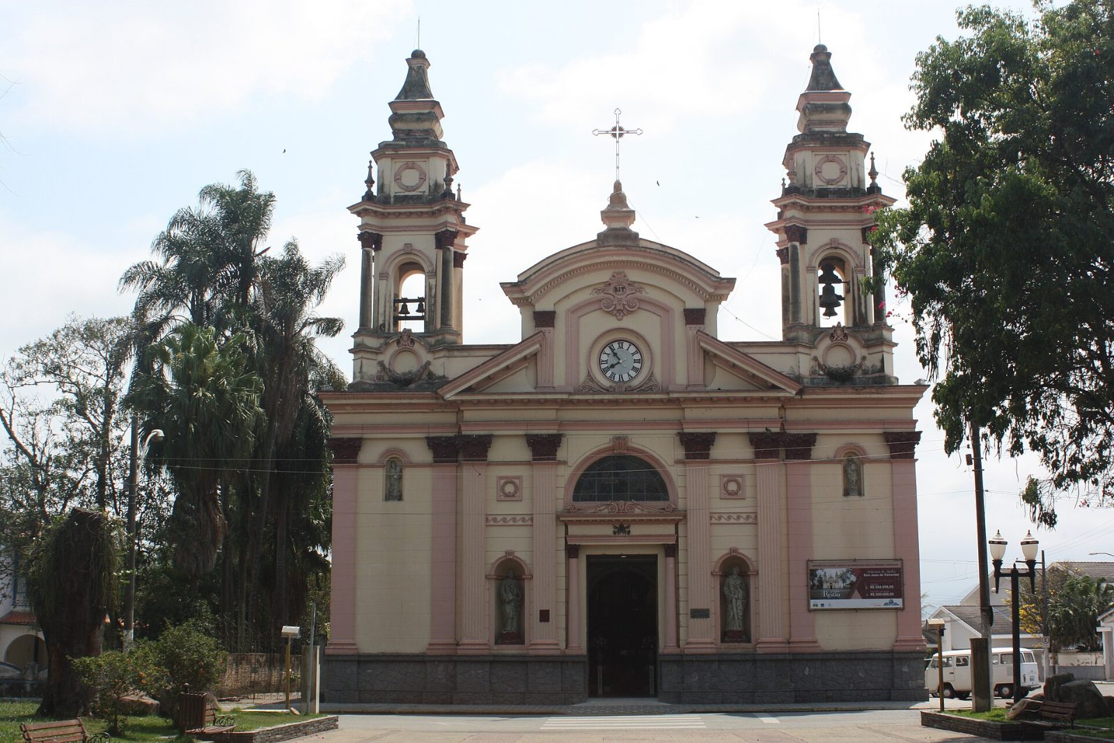 Tremembé Basílica do Bom Jesus de Tremembé